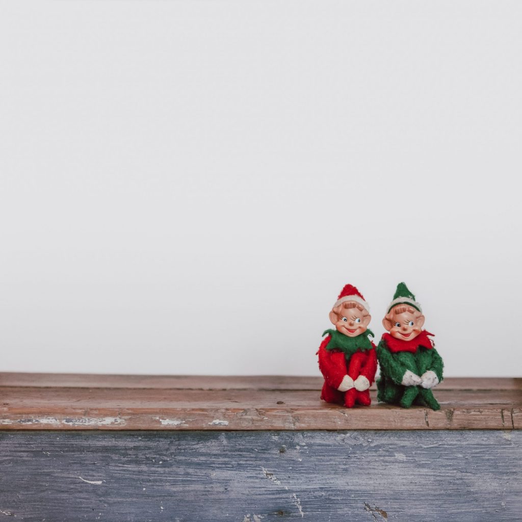 10 Easy Ideas For Your Holiday Elf