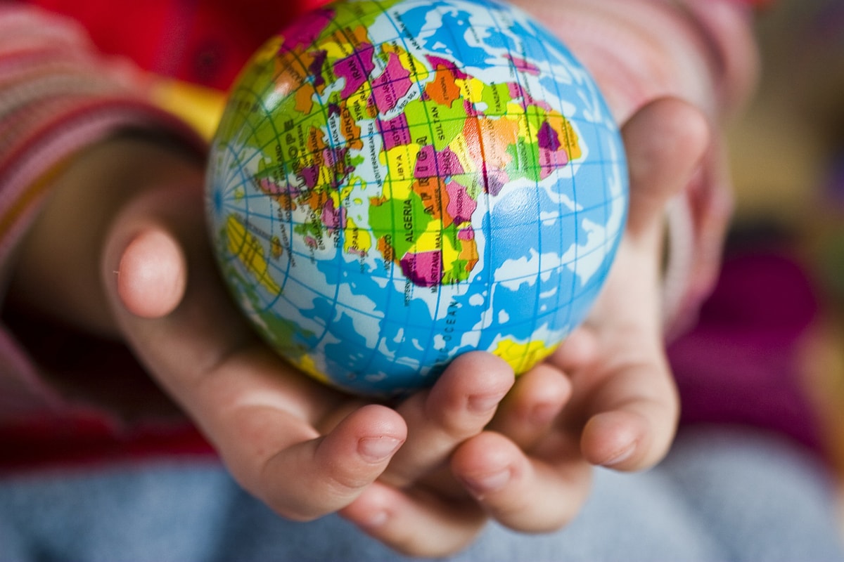 Cultural Understanding: Teach Your Kids About The World Around Them