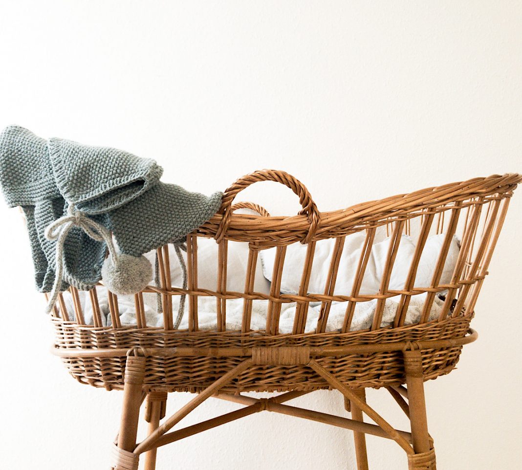 Creating A Schedule For Babies With 4 Simple Tips