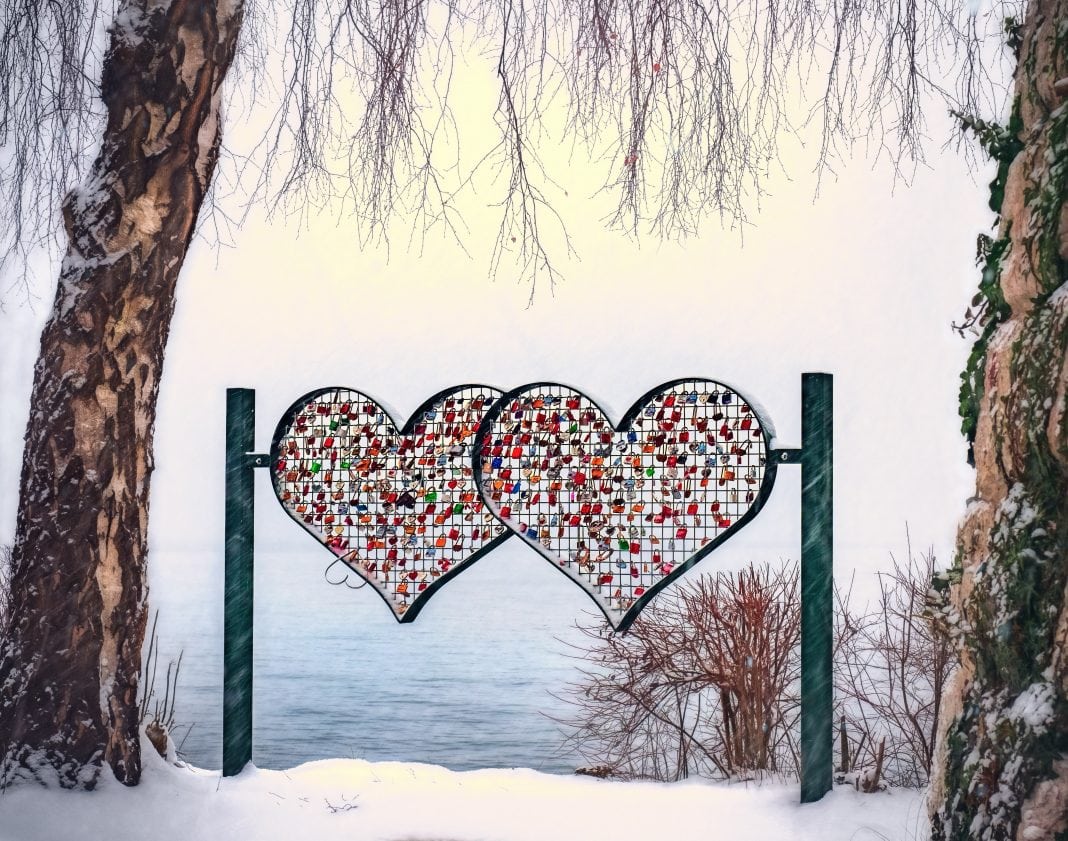 Thoughtful Valentine’s Day Gifts For Her {2020}
