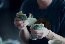 5 Helpful Tips For Budgeting This Year