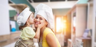 5 Ways Cbd Oil Helps Moms Survive A Busy Day