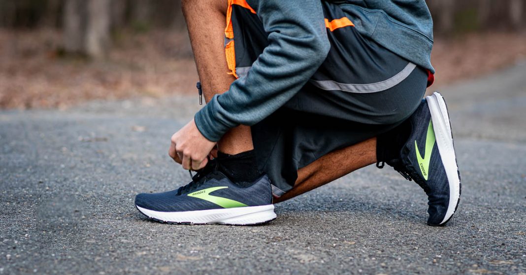 10 Amazing Activewear Brands To Get You Moving » Read Now!