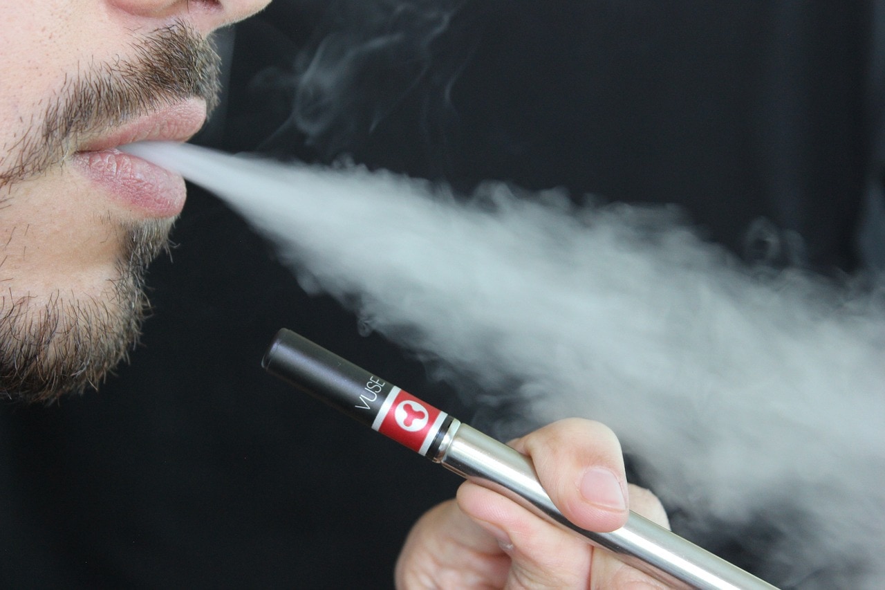 Vaping Vs Smoking: What You Need To Know