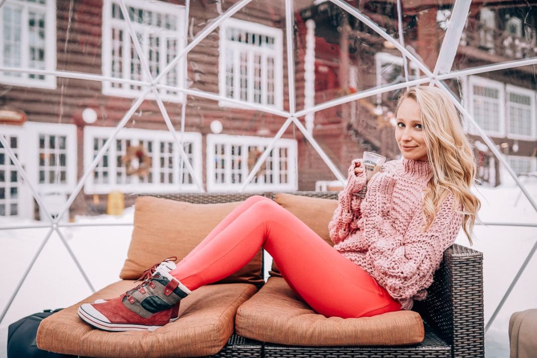 Spring Sweaters That Will Keep You Cozy Through The Pandemic Spring Sweaters That Will Keep You Cozy Through The Pandemic