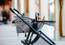 Why All New Moms Should Opt For A Travel System