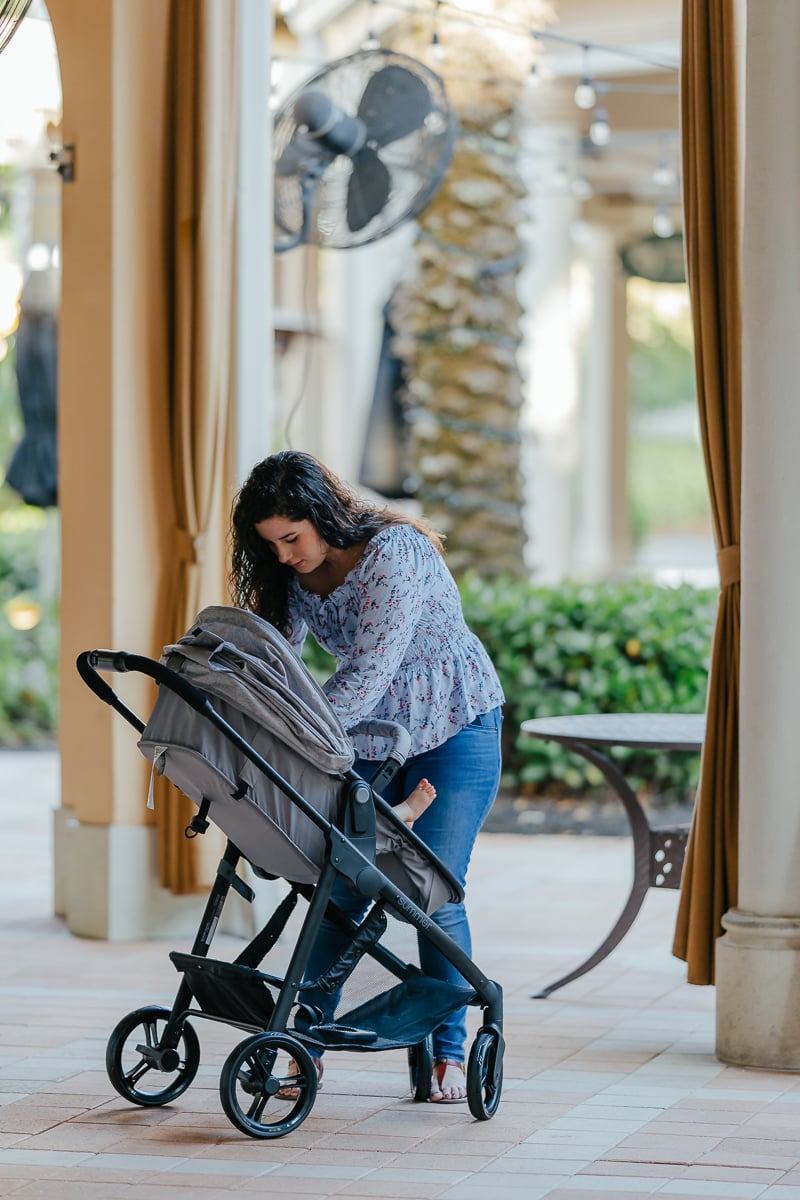 Why All New Moms Should Opt For A Travel System