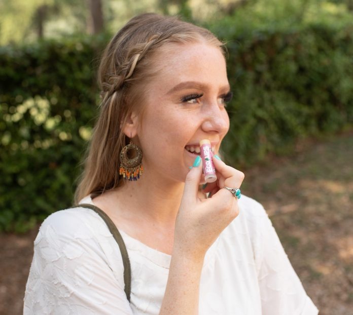 20 Best Makeup Products For Hot Summer Looks