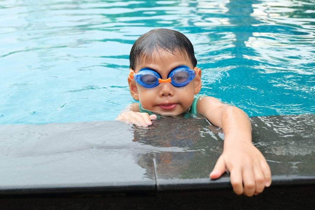 Why You Should Enroll Your Child In Isr Infant Swim Lessons