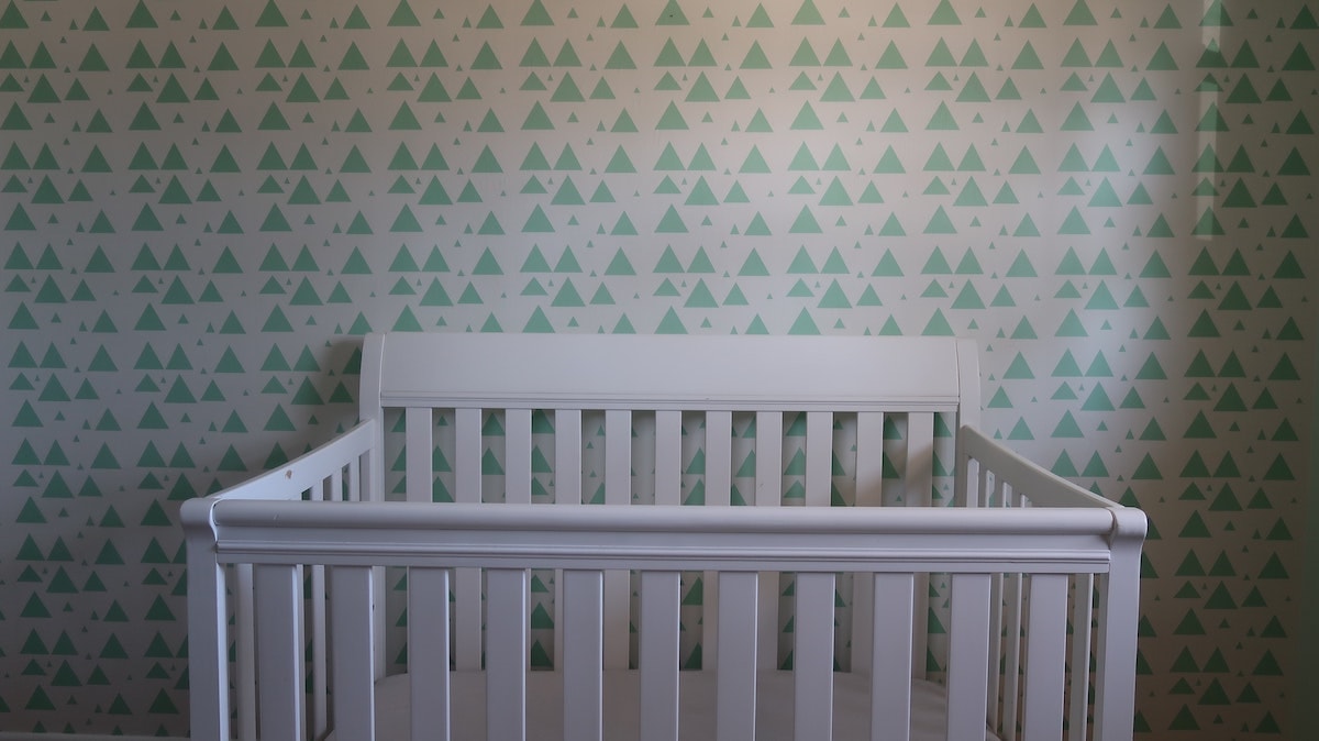 Why You Should Buy A Two-stage Crib Mattress For Toddlers And Infants