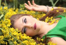 Our {25+} Favorite Skincare, Haircare, And Supplements For Natural Summer Beauty