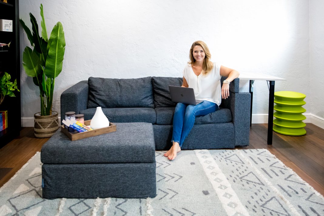 A Couch For A Small Space: Meet Elephant In A Box