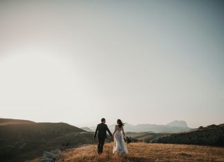 Postponing A Wedding: 5 Manageable Steps
