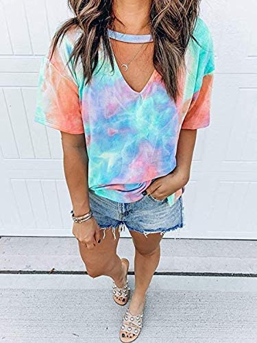 25 tie dye shirts we’re obsessed with right now