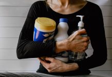 The Forgotten 15 Item Cleaning List To Check Off For Any Season