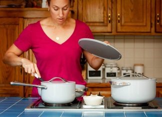 Let Caraway Cookware Help You Cook Like A Professional This Holiday Season