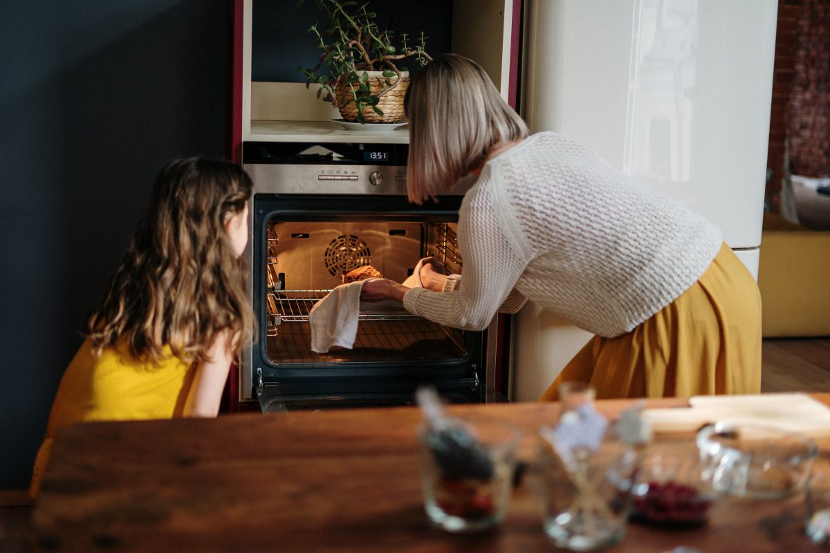 Cooking With Children: 3 Must-Have Recipes This Holiday Season