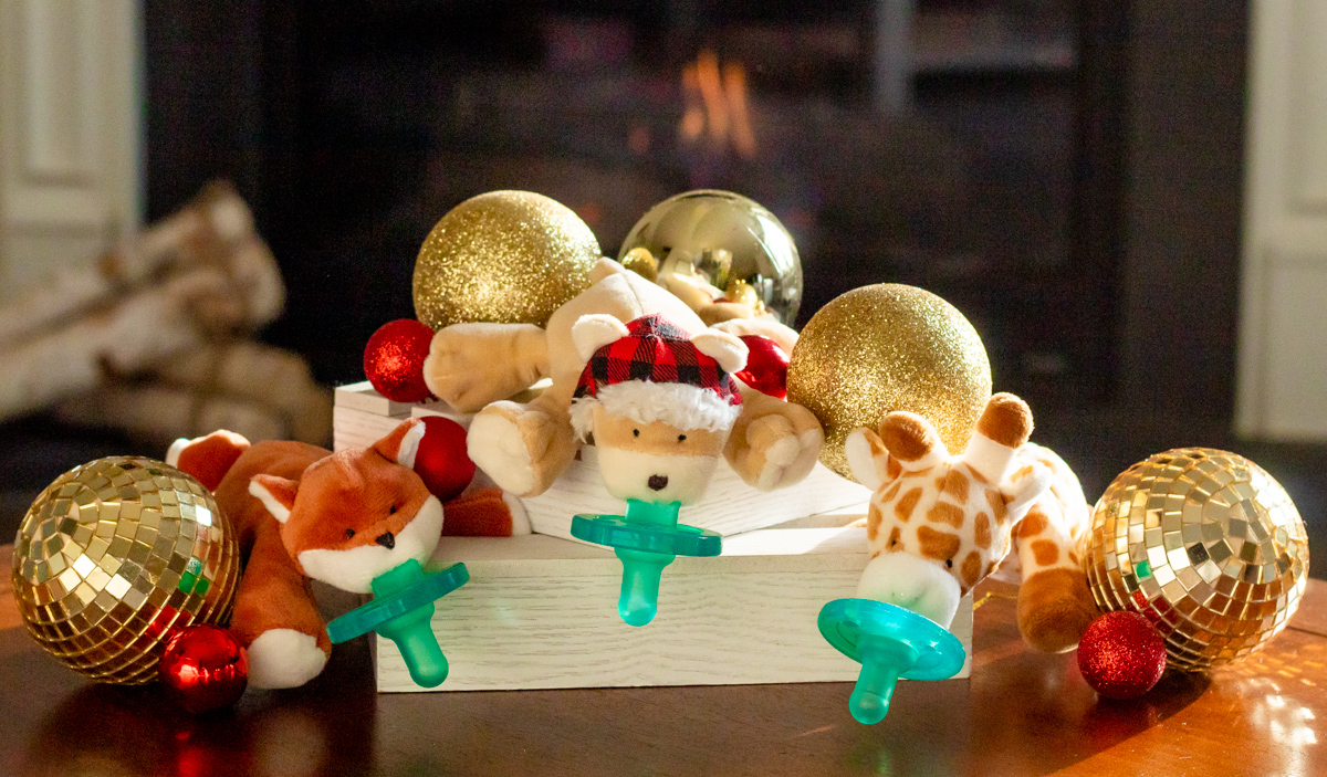 20 Perfect Holiday Gifts For New Babies