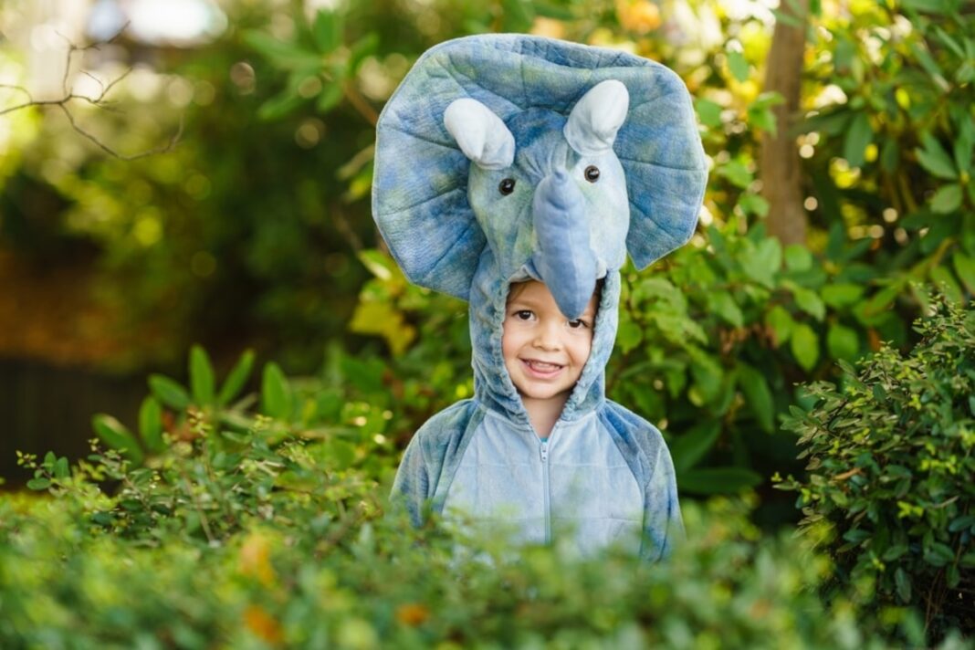 5 Reasons You Should Be Playing Pretend With Your Kids