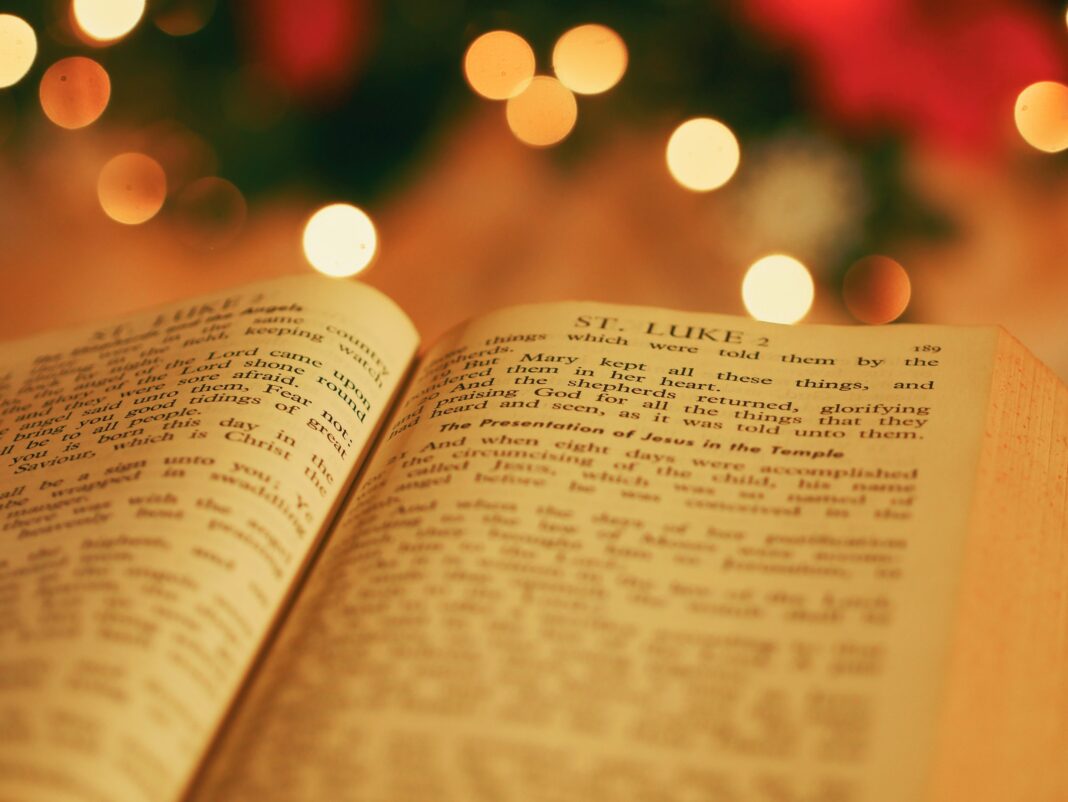 25 Christmas Bible Verses To Warm Your Heart » Read Now!