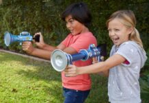26 Last Minute Gift Ideas For Kids: Run Run Rudolph