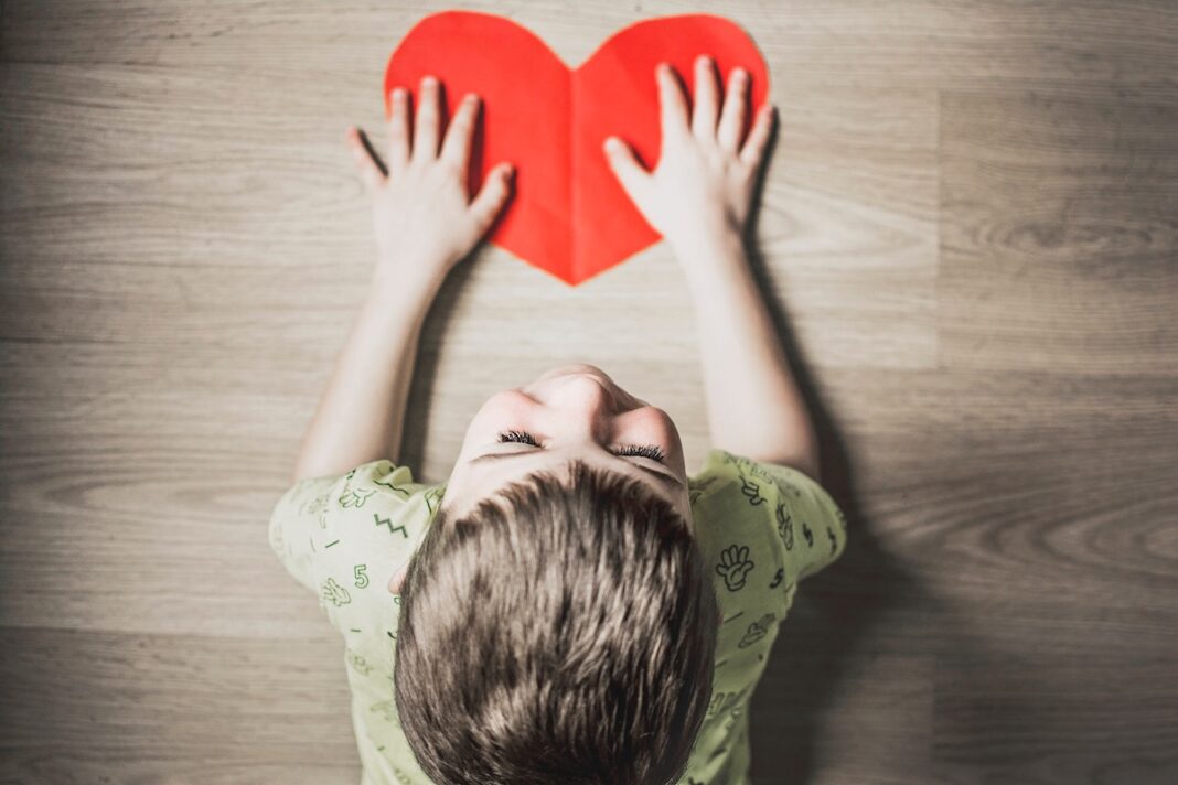 24 Kids Valentine Gifts That Are Sure To Win Their Hearts