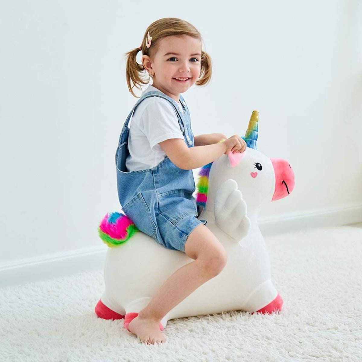 17 Cute Easter Basket Gifts For Toddlers & Their Mamas