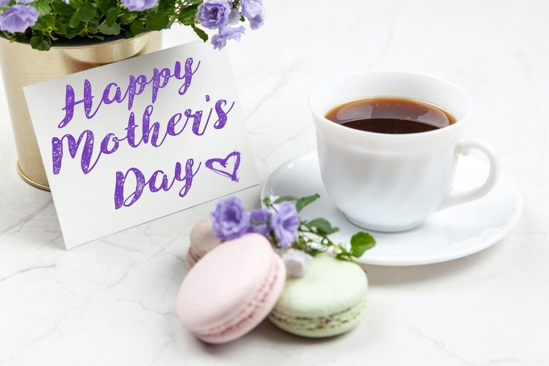 20 Best Accessories & Jewelry For Mom This Mother’s Day