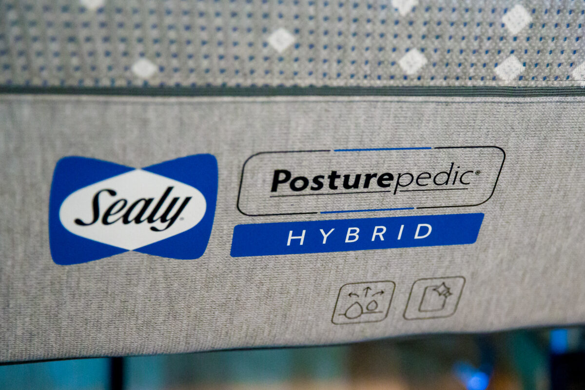 The Sealy Mattress Hybrid – Your Smart Sleep Solution