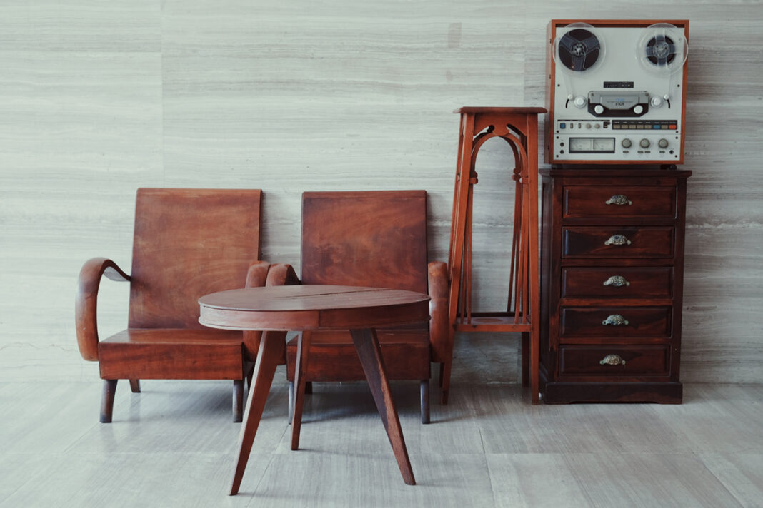 6 Exquisite Thrifted Decor Ideas For Your Home