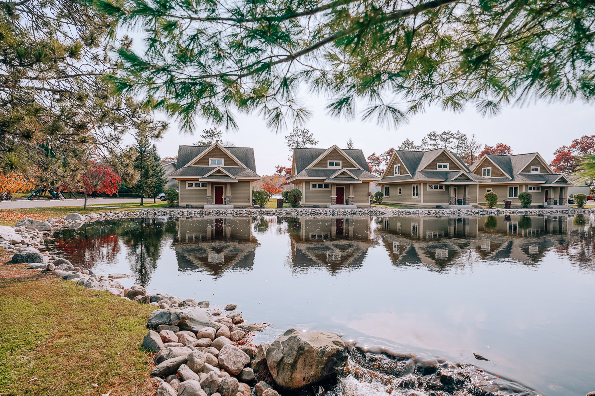 Kavanaugh’s Resort: A Stunning Minnesota Resort Vacation You Must Visit This Fall Season