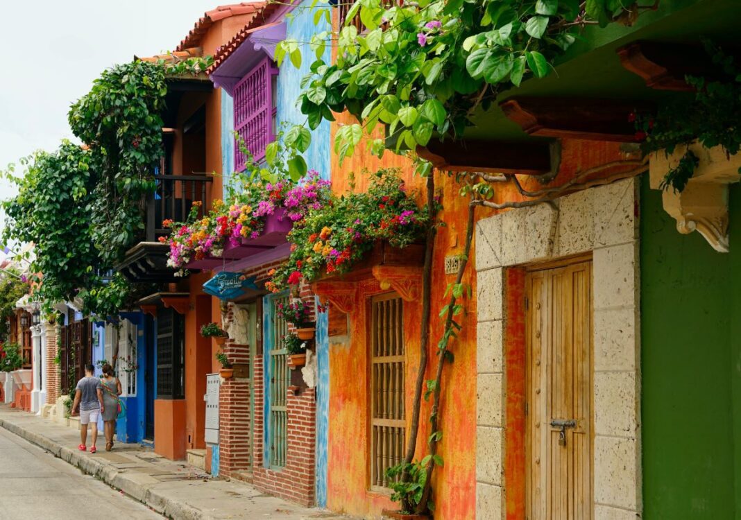 6 Brilliant Hacks For Traveling To Colombia Safely 6 Brilliant Hacks For Traveling To Colombia Safely