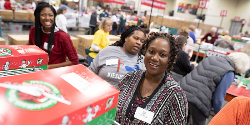 Operation Christmas Child-How To Start The Holiday Season Off By Giving