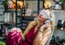 Braintap Headset: Bio-hacking Your Brain For Optimal Health And Function