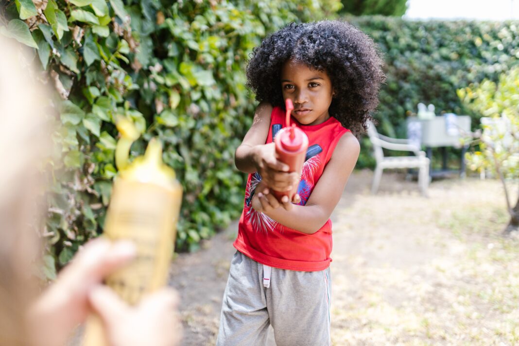 Social Etiquette: Why Teaching Children Manners Early Is Important Social Etiquette: Why Teaching Children Manners Early Is Important
