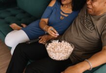 How To Have A Successful Movie Date Night At Home