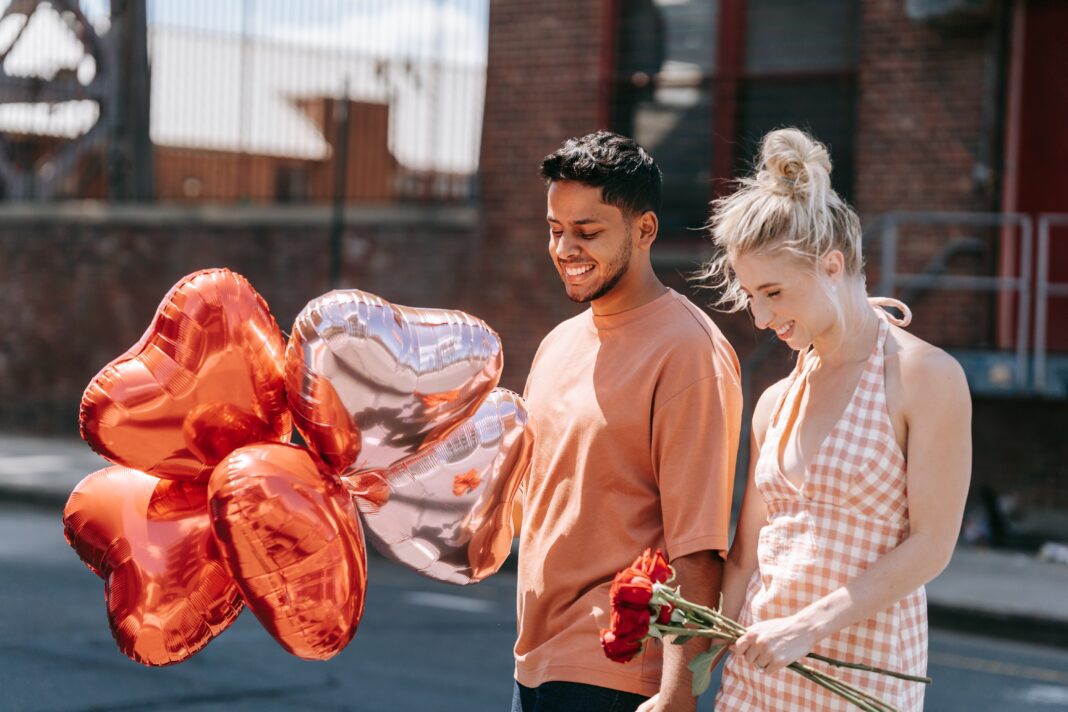 17 Valentine’s Ideas For Her That Won’t Break The Bank 17 Valentine’s Ideas For Her That Won’t Break The Bank