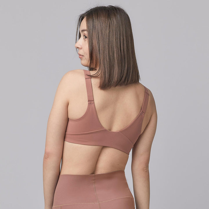 20 Of The Best Undergarments For Women & Men To To Keep You Cool This Season