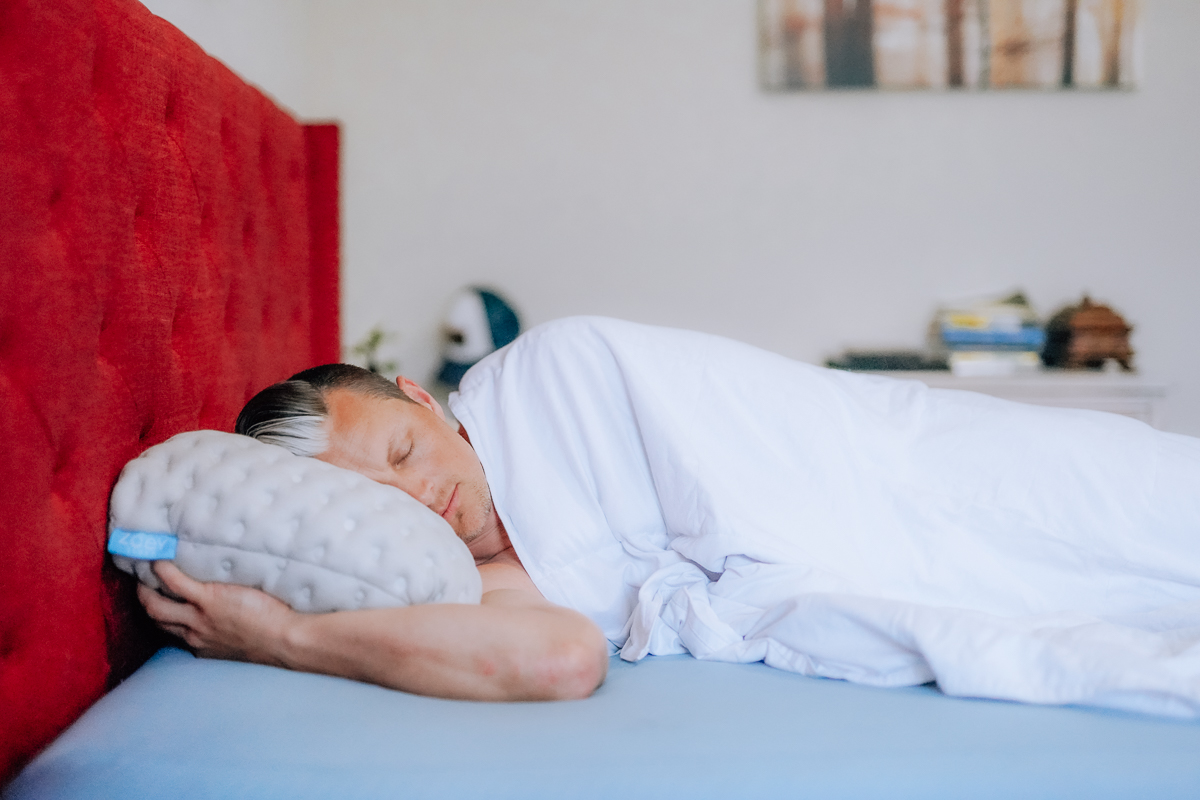 7 Convincing Reasons Why You Should Try Weighted Blankets