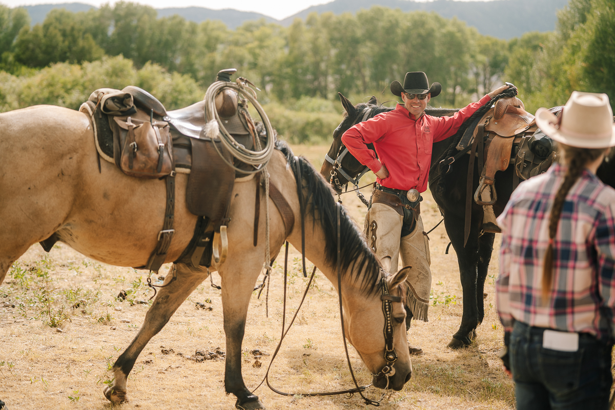 Vee Bar Ranch: The Best Dude Ranch In Wyoming {review With Photos}