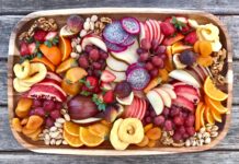 How To Create The Best Fruit Charcuterie Board