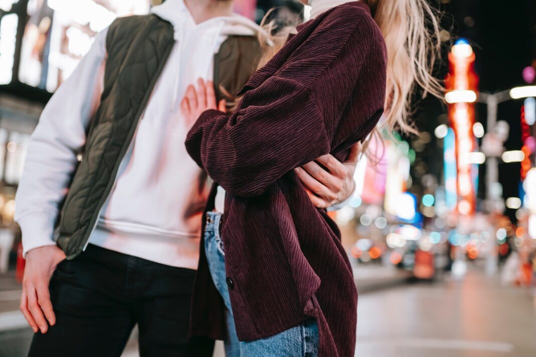 12 Unique Date Night Activities To Keep Life Interesting For Those Married With Children