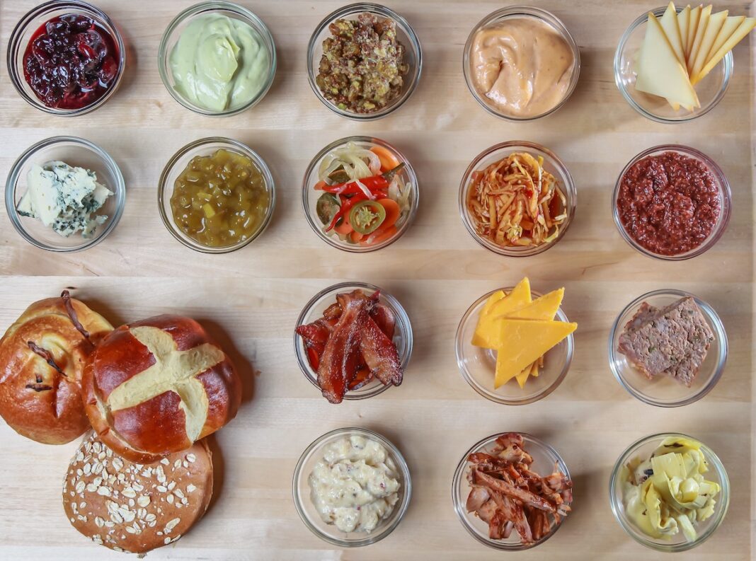 Ideas For Bar Parties: 5 Simple & Stress-free Meals Your Dinner Party Guests Will Love