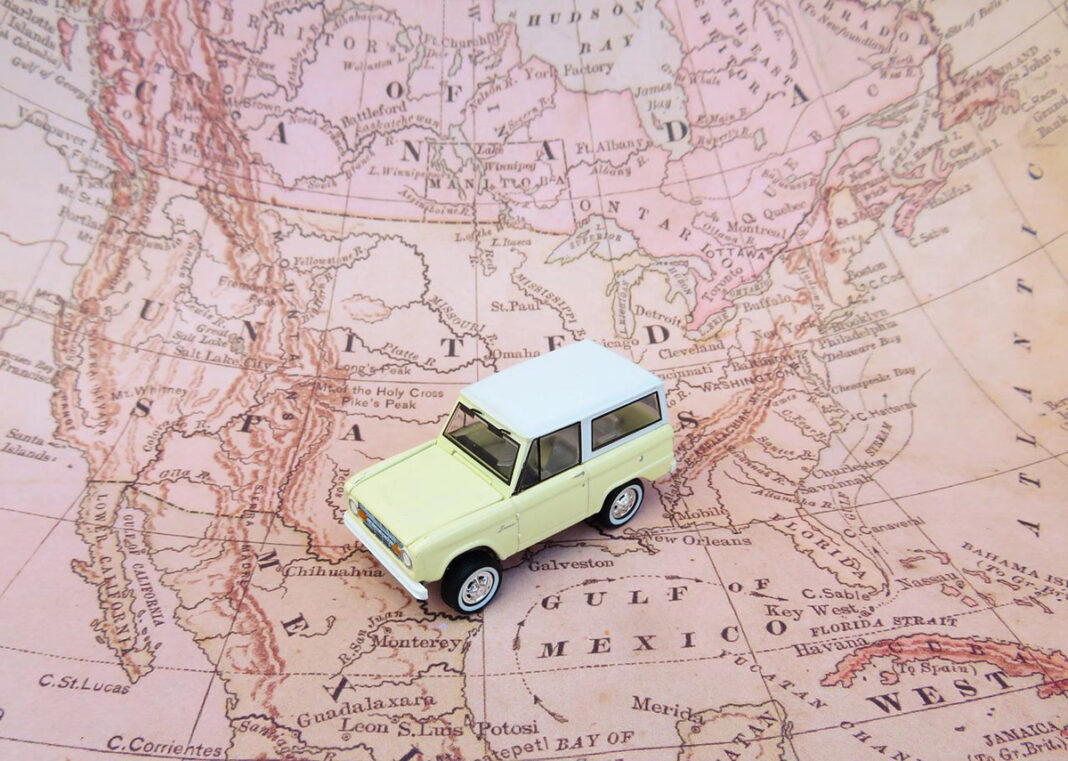 5 Competitive Games For Road Trips To Keep Your Family Entertained
