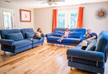 The Transformer Couch: An Outstanding Modular Sectional Sofa For Modern Families