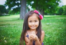 5 Easy Ways To Encourage Positive Attitudes In Kids