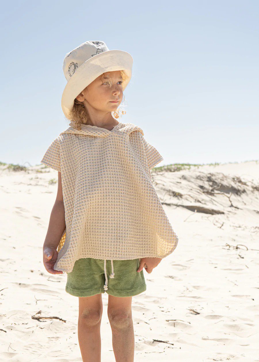 19 Of The Best Stylish & Trendy Summer Outfits For The Whole Family