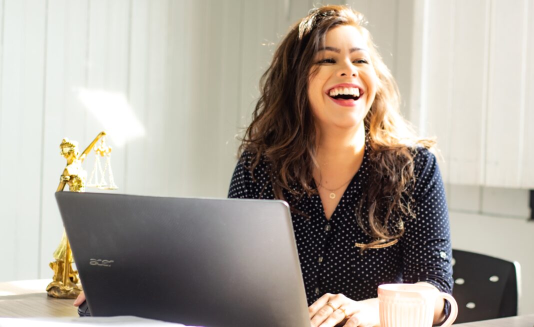 Thinking About Leaving Your Job? 10 Things To Consider Before You Do! Thinking About Leaving Your Job? 10 Things To Consider Before You Do!