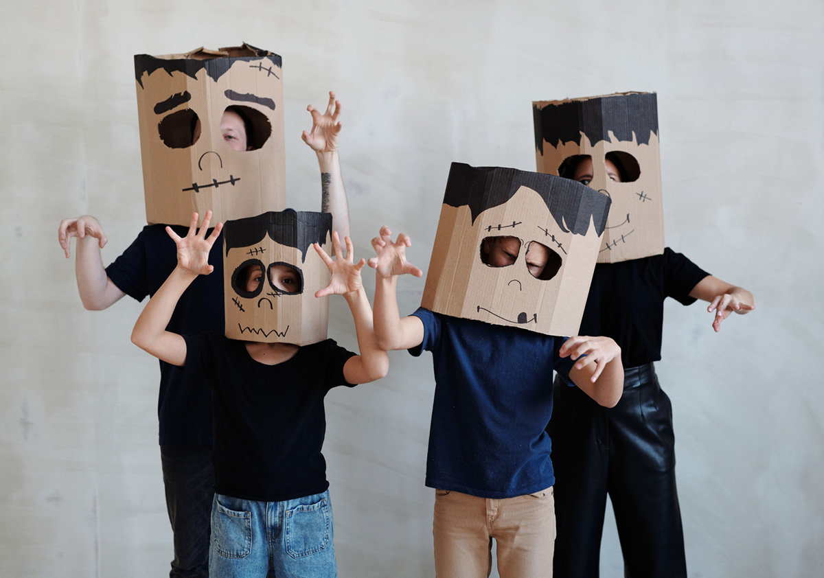 4 Tips To Create An Astounding Last Minute Halloween Costume For October Family Fun