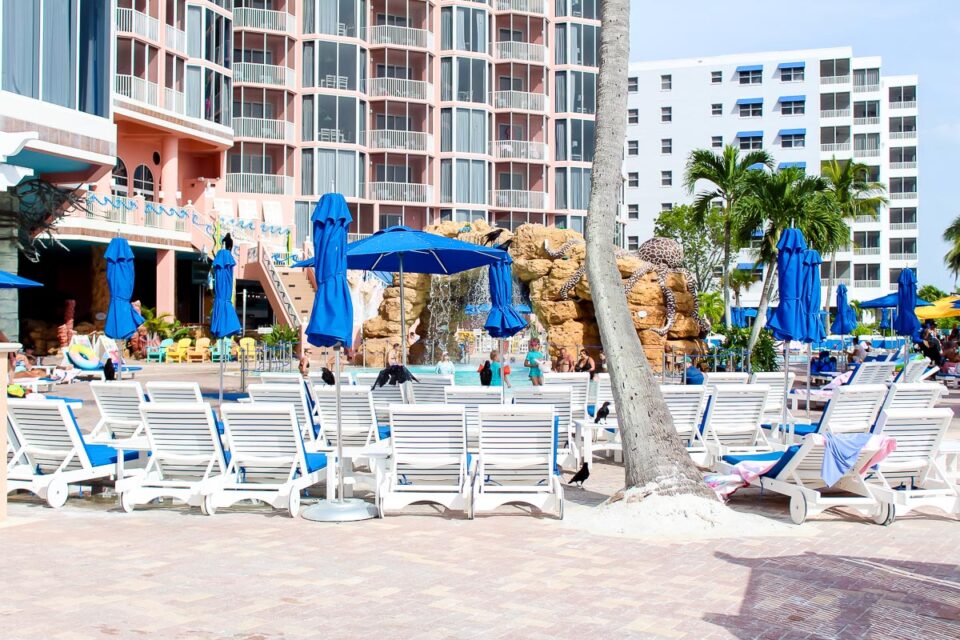 The Pink Shell Resort: End The Summer With 1 Amazing Vacation